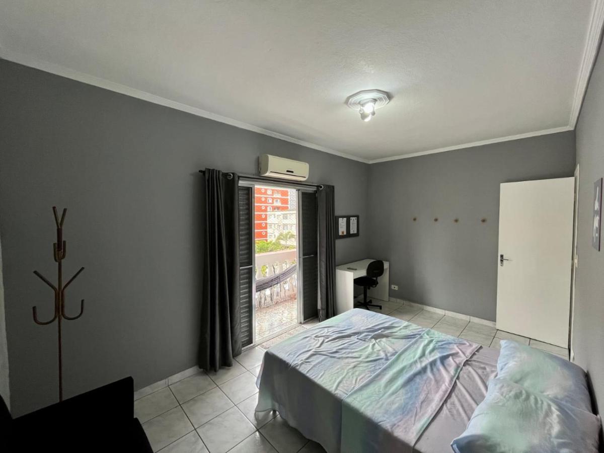 Ape Na Tupi Com Ar Condicionado Nos Quartos E Sala, Garagem E A 100m Da Apartamento *