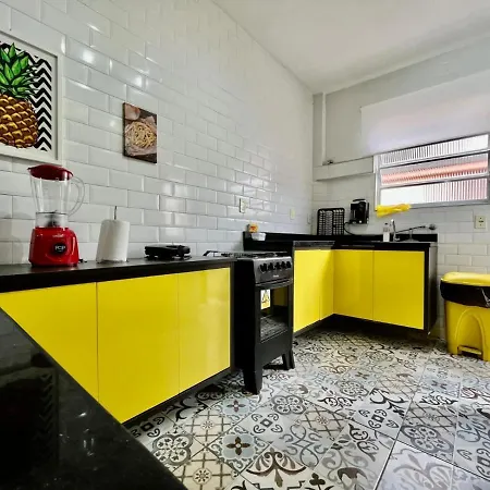Ape Na Tupi Com Ar Condicionado Nos Quartos E Sala, Garagem E A 100M Da Praia Praia Grande  Exterior photo