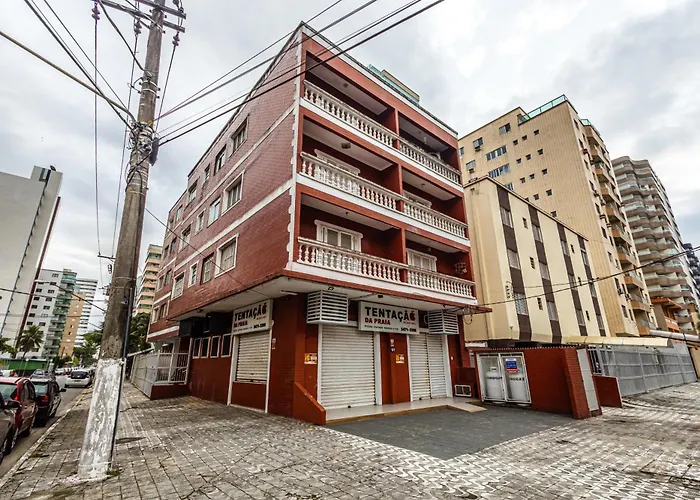 Ape Na Tupi Com Ar Condicionado Nos Quartos E Sala, Garagem E A 100M Da Praia
