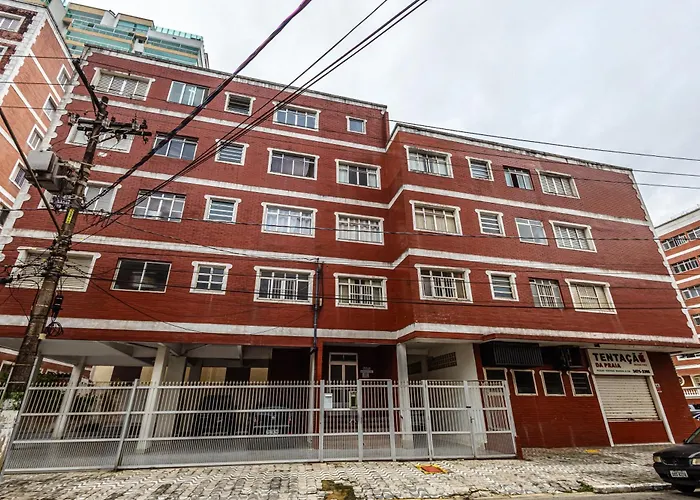 Ape Na Tupi Com Ar Condicionado Nos Quartos E Sala, Garagem E A 100M Da Praia