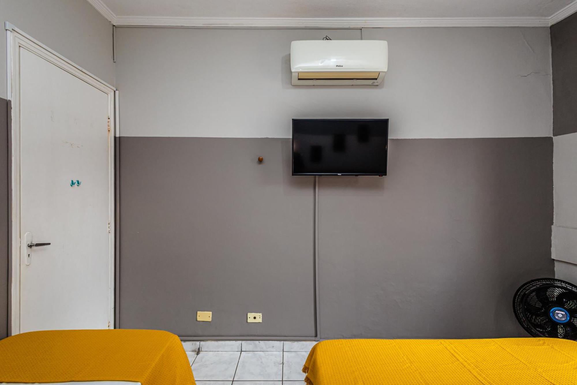 Ape Na Tupi Com Ar Condicionado Nos Quartos E Sala, Garagem E A 100m Da *