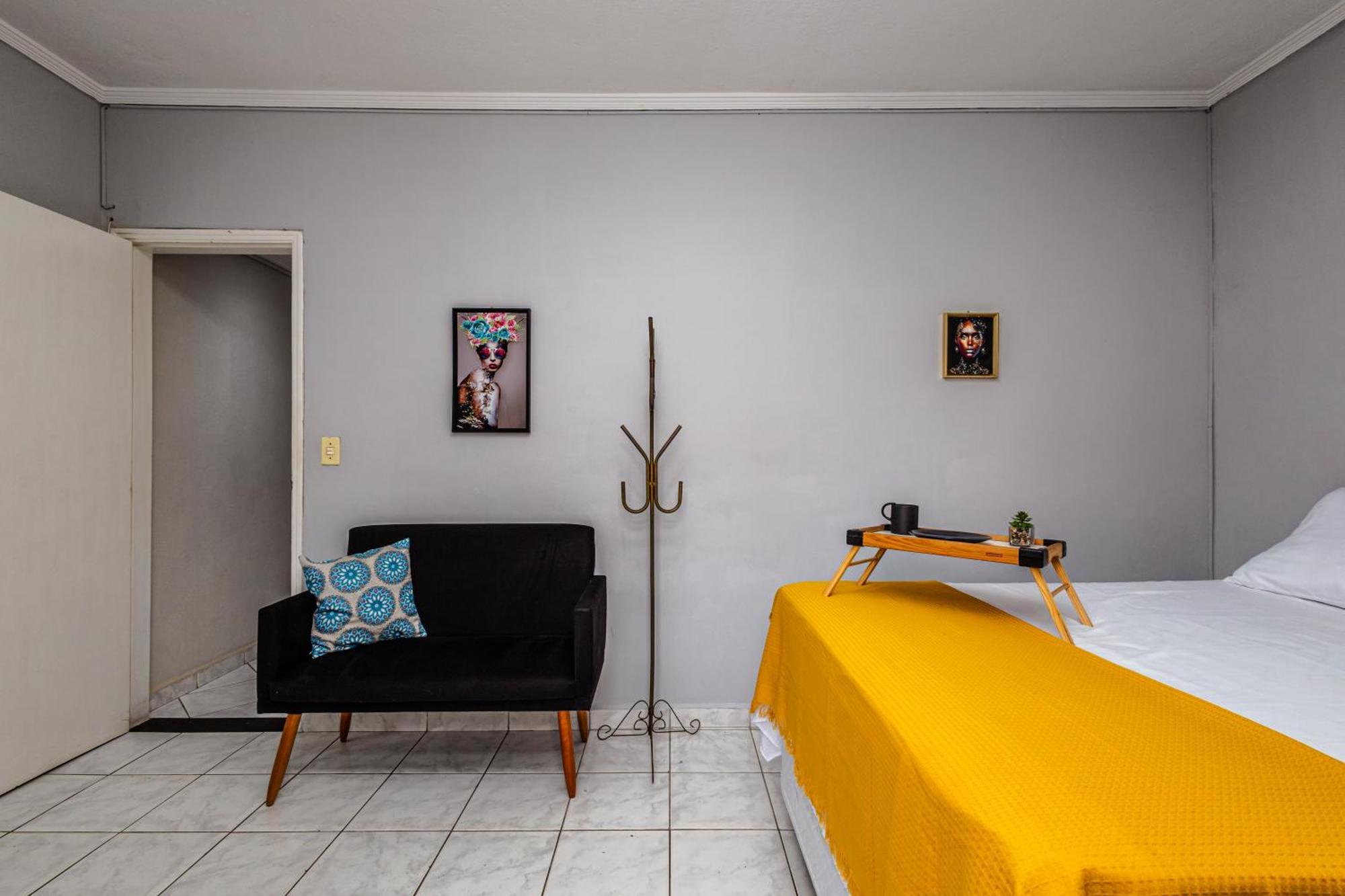 Ape Na Tupi Com Ar Condicionado Nos Quartos E Sala, Garagem E A 100m Da Praia Grande (Santos)