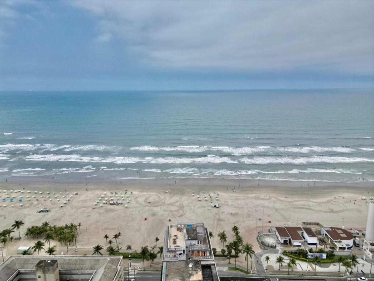 Ape Na Tupi Com Ar Condicionado Nos Quartos E Sala, Garagem E A 100m Da * Praia Grande (Santos)